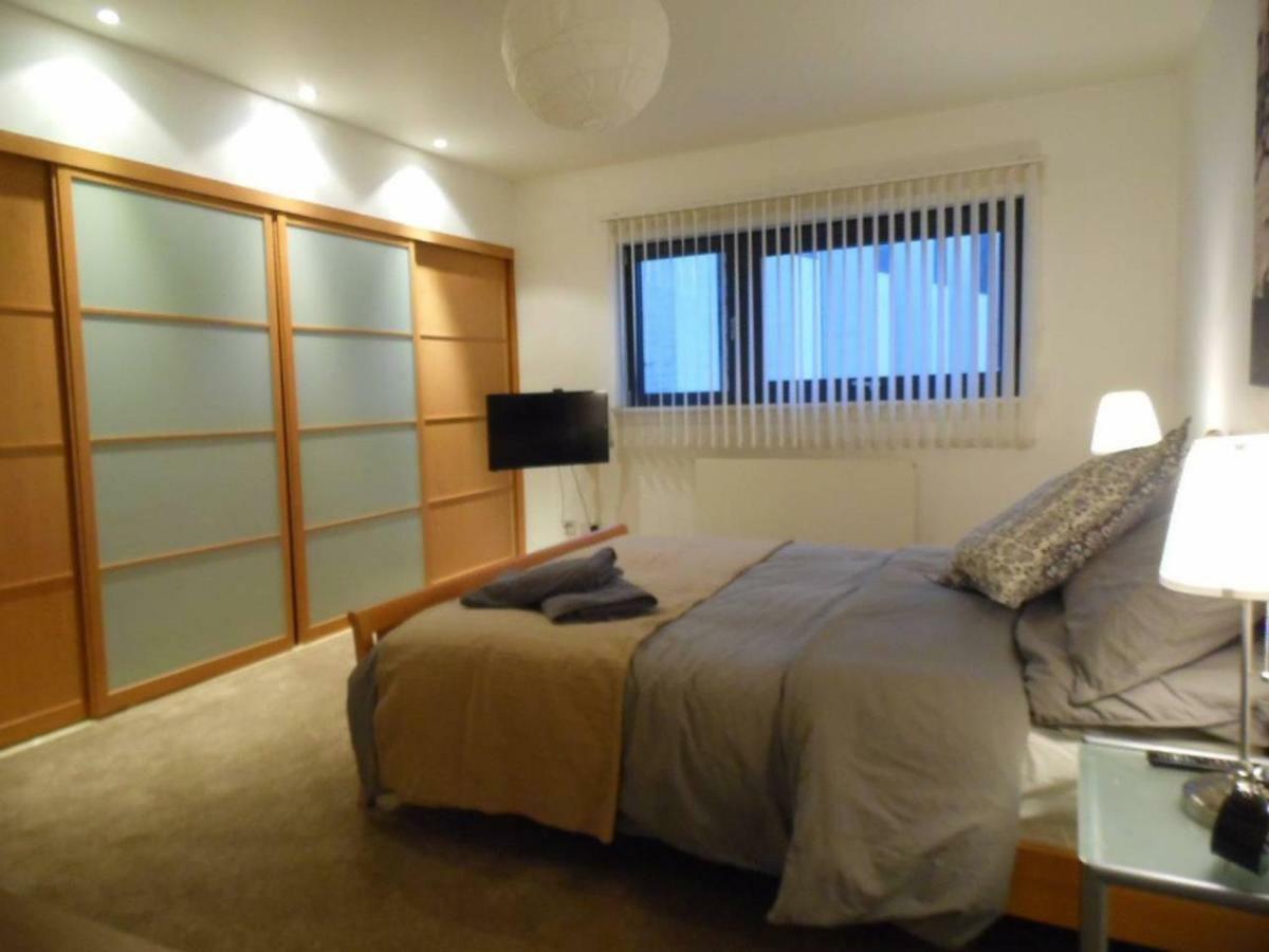 Modern 2-Bedroom Apt Near Sse Hydro And Sec Glasgow Extérieur photo